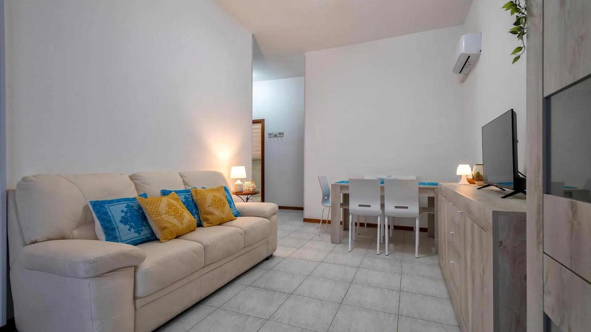 Profu Mare Ground Floor Apartment Alghero 0*,  Italy